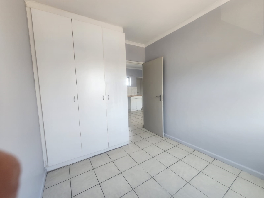 To Let 1 Bedroom Property for Rent in Maitland Western Cape